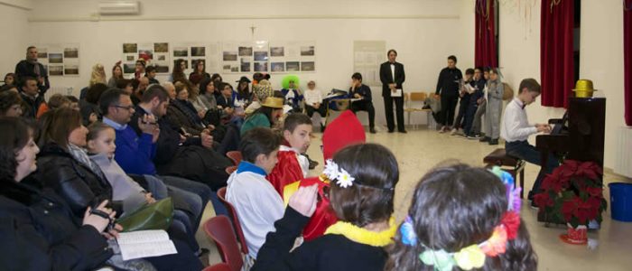 Immagine 3: Alla Scuola Gallo si suona in maschera