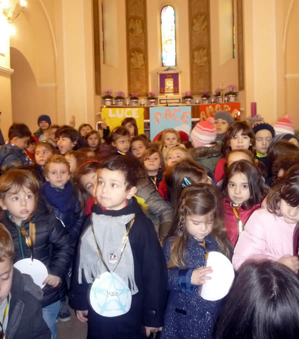 La Scuola dell’Infanzia “Seveso” festeggia il Natale