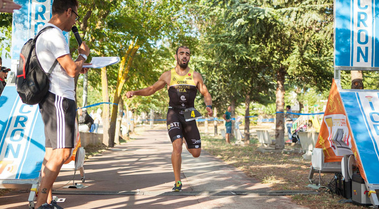 Roncone vince il Triathlon Città di Noci