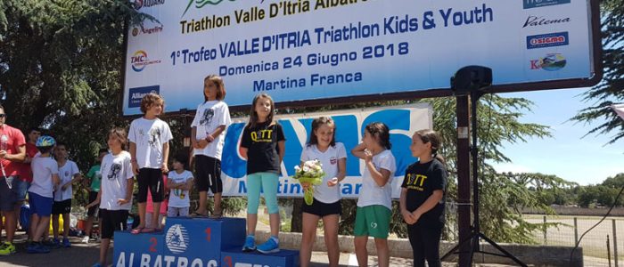 Immagine 2: Triathlon: podio per Serena Intini