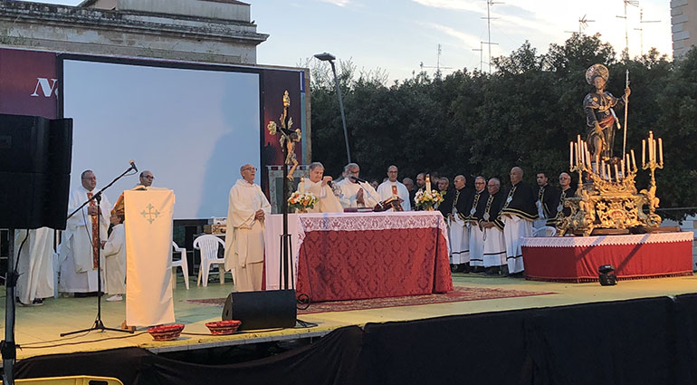 San Rocco e la Piazza in festa con don Giosy Cento