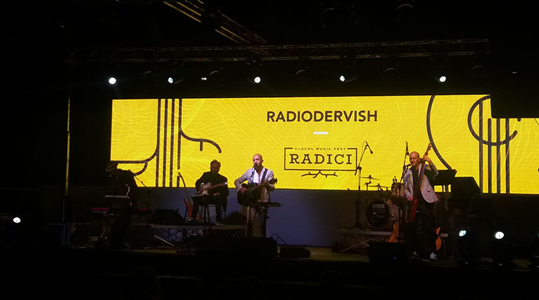 I Radiodervish chiudono RADICI