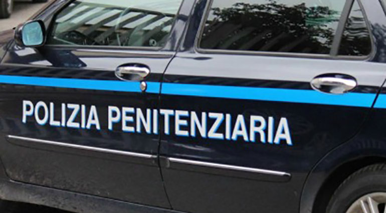 Agli arresti domiciliari guardia carceraria di Noci