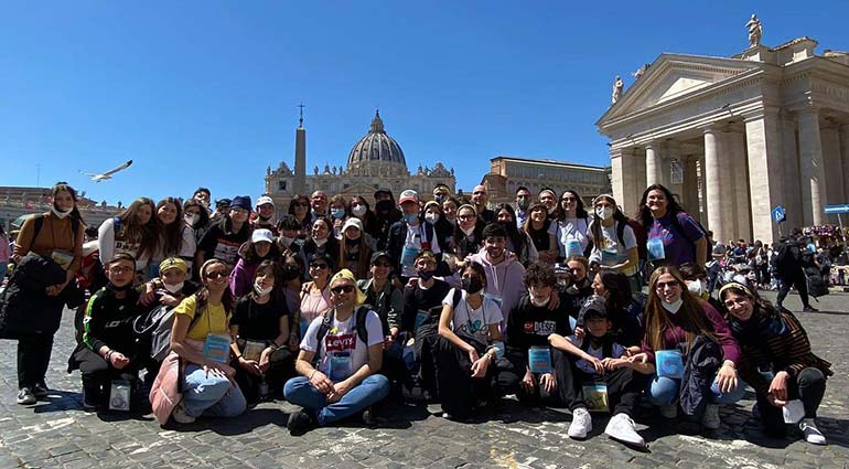 PAPA FRANCESCO CHIAMA, E NOCI RISPONDE PRESENTE