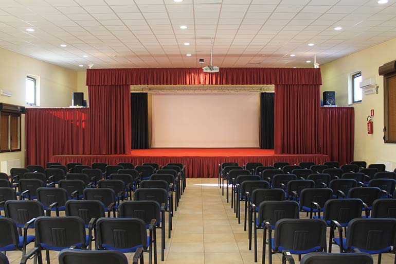 Sala Teatro Gabrieli: Da metà aprile disponibile per feste private, spettacoli ed eventi